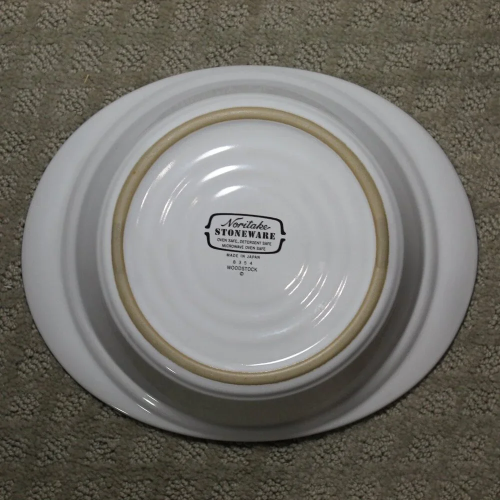 Noritake Stoneware 8354 Woodstock 8” Round w/ Handles Baking Oven Microwave Safe